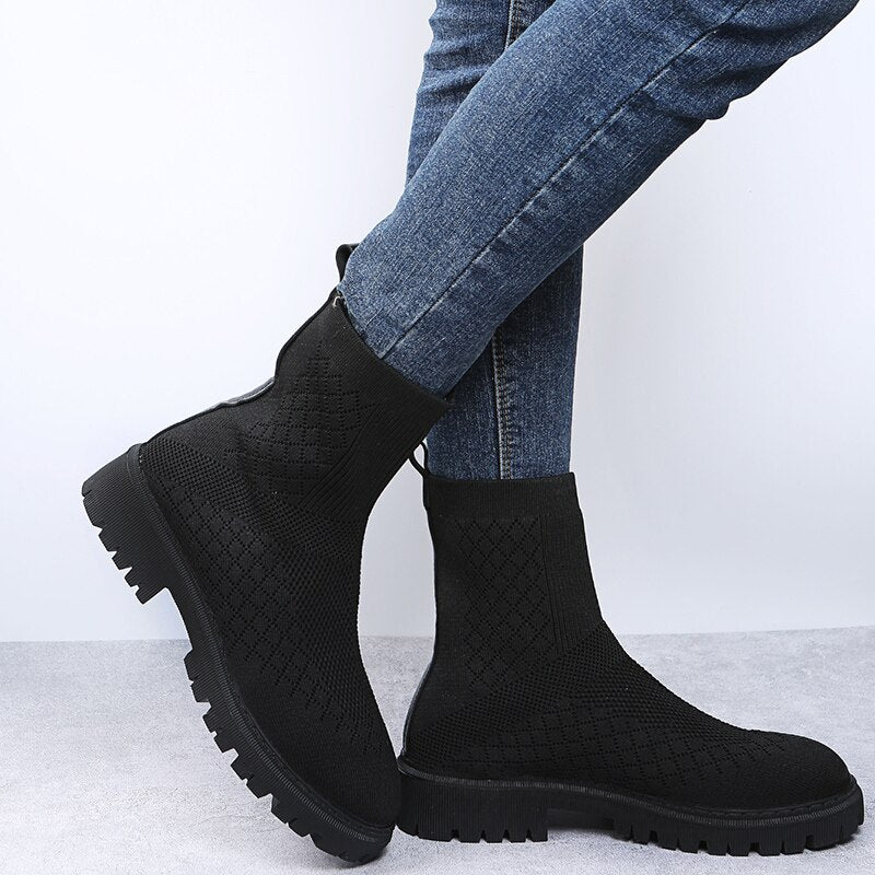 Women's Short Boots Solid Color Fabric Thick-soled Non-slip Women's Boots Comfortable and Lightweight Outdoor Snow Boots 2021