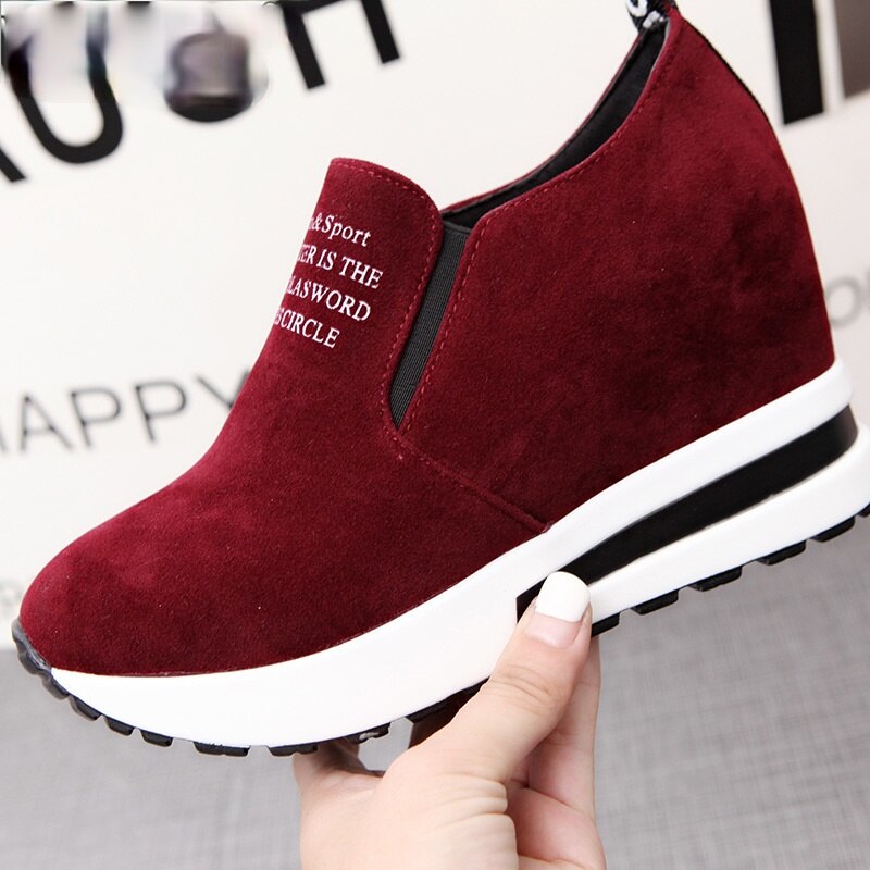 2021 New Flock High Heels Lady Casual Black Red Women Sneakers Leisure Platform Shoes Slip-On Breathable Height Increasing Shoes