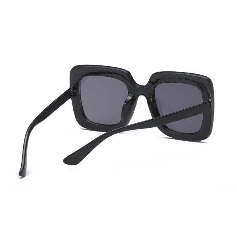 New Brand Designer Square Oversize Sunglasses Woman Black Vintage Big Frame Sun Glasses Female Fashion Cheap Oculos De Sol