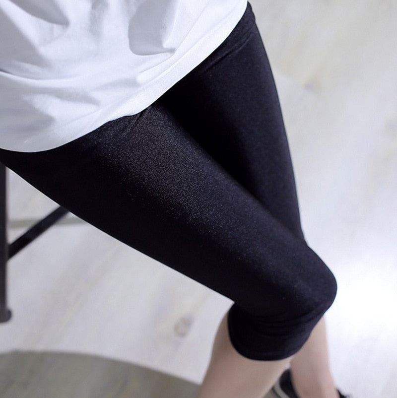 women summer  knee length capris lady slim fitted skinny lace short legging XL 2XL size Mujer Shiny trouser
