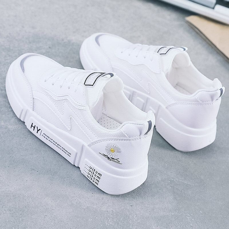 Woman Vulcanized shoes  Fashion Women PU Leather Shoes Ladies Breathable Cute Flats White Sneakers Casual Shoes tu98