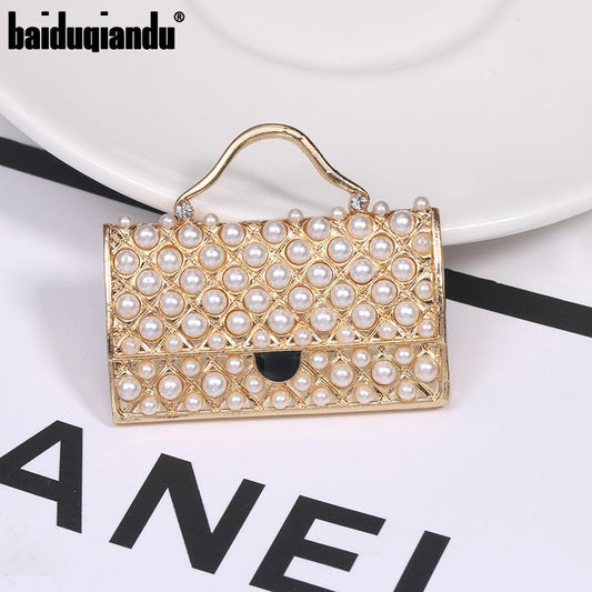 baiduqiandu Brand Exquisite Simulated Pearls Paving Handbag Brooch Pins Jewelry for Lady