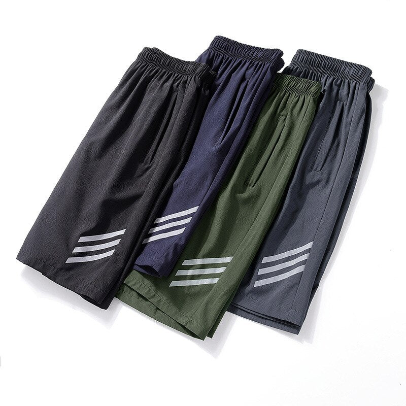 2021 Summer Men's Thin Breathable Quick Drying Capris Fashion Classic Youth Sports Casual Pants Big Size Shorts